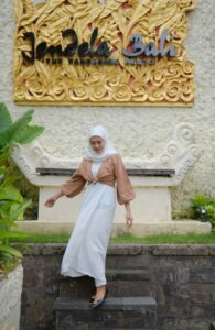 Elysa Candra saat visit GWK Bali (doc.JD.com)