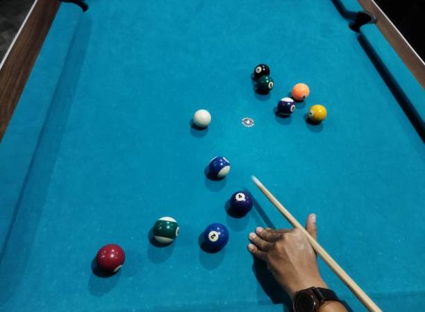 Warga Pancor Resah, Bilyard Milik Inisial J Beroperasi Hingga Dini Hari