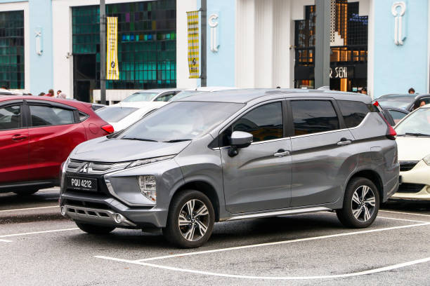 Kelebihan dan Kekurangan Mobil MPV untuk Harian