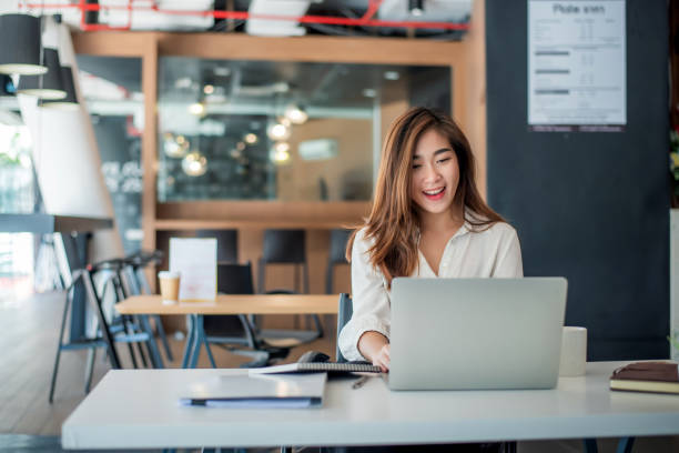 Manfaat Komputer dalam Kehidupan